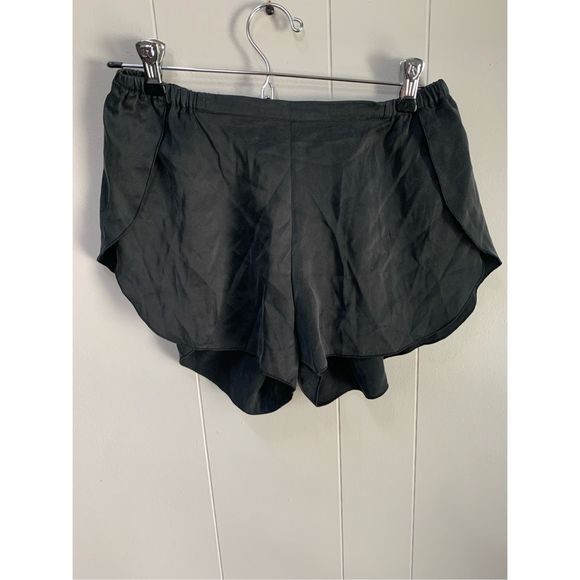 Lunya Silk Shorts Small - Picture 4 of 6